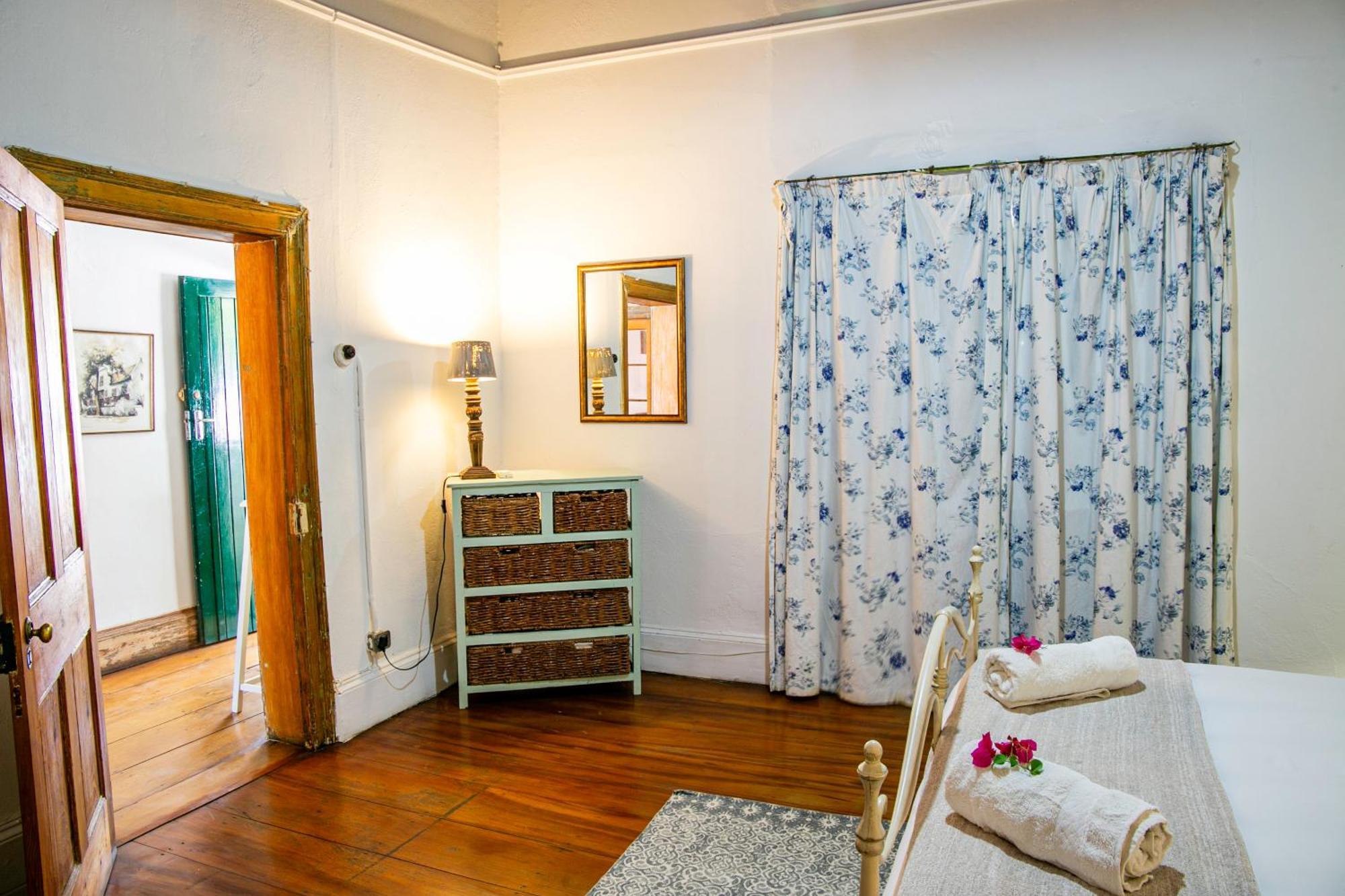 Villa The Townhouse Graaff-Reinet Esterno foto