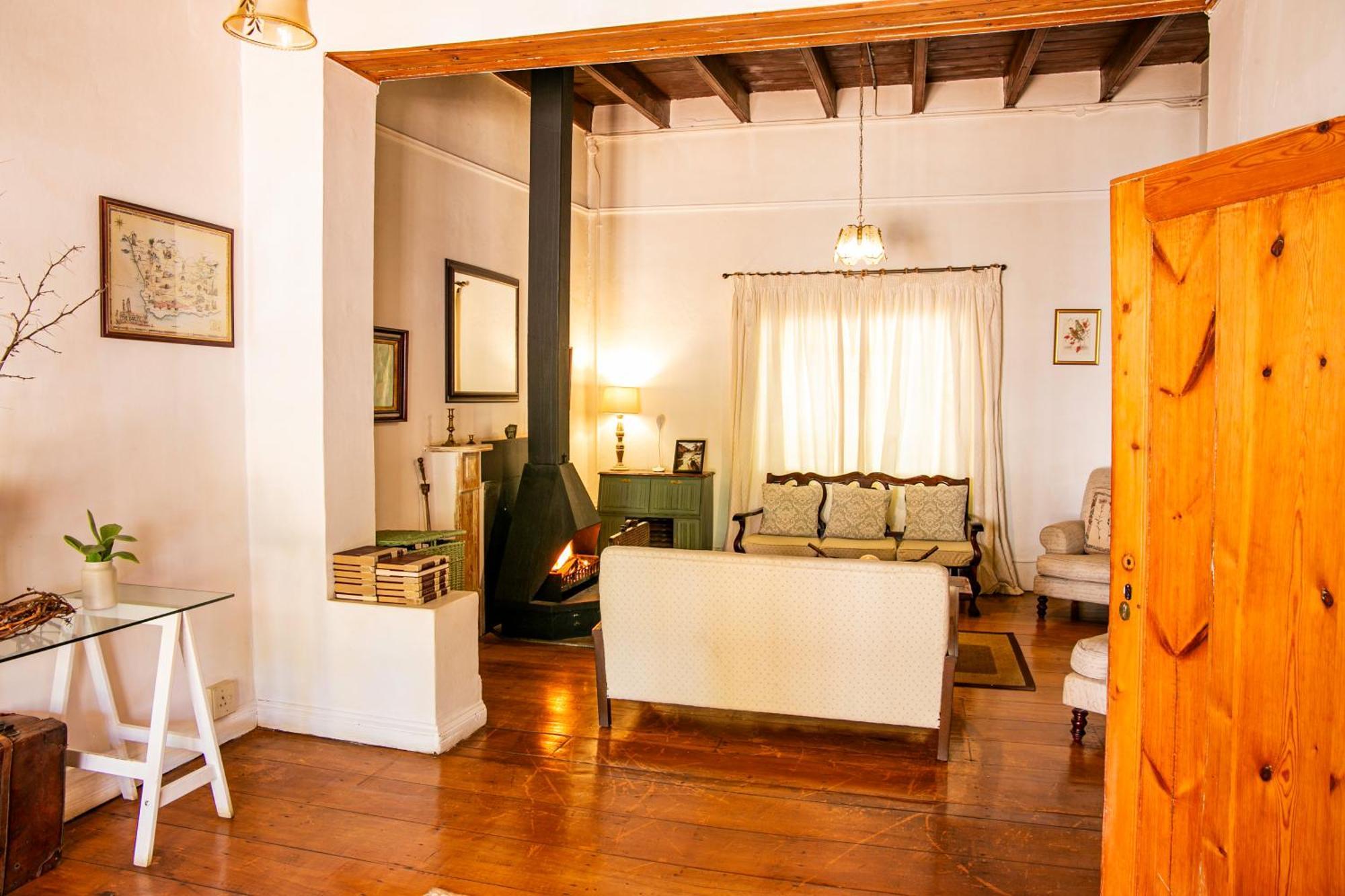 Villa The Townhouse Graaff-Reinet Esterno foto